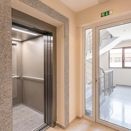 Golden Sands Apartment * גולדן סנדס