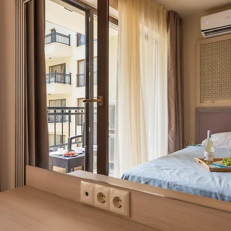 Golden Sands Apartment דירה